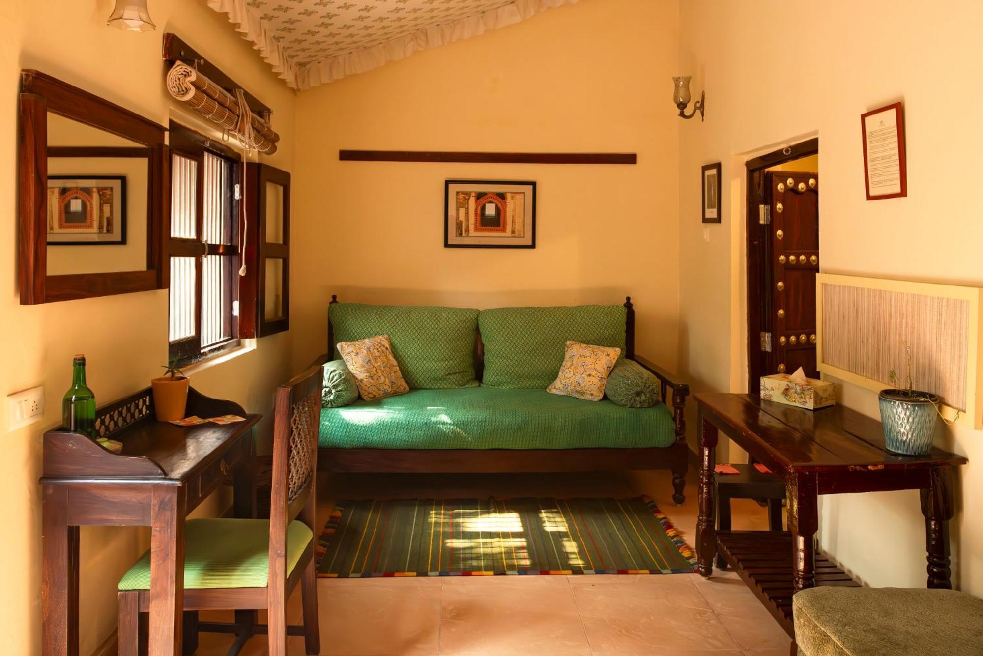 Mela Kothi - The Chambal Safari Lodge Bāh Exteriör bild