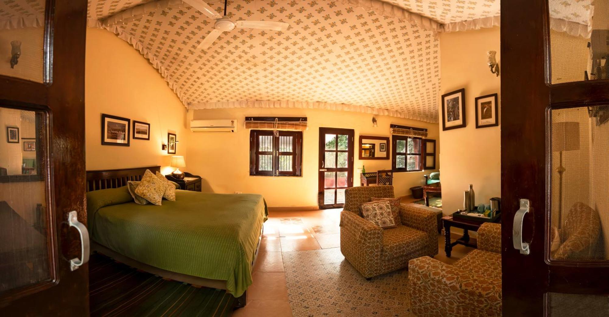 Mela Kothi - The Chambal Safari Lodge Bāh Exteriör bild